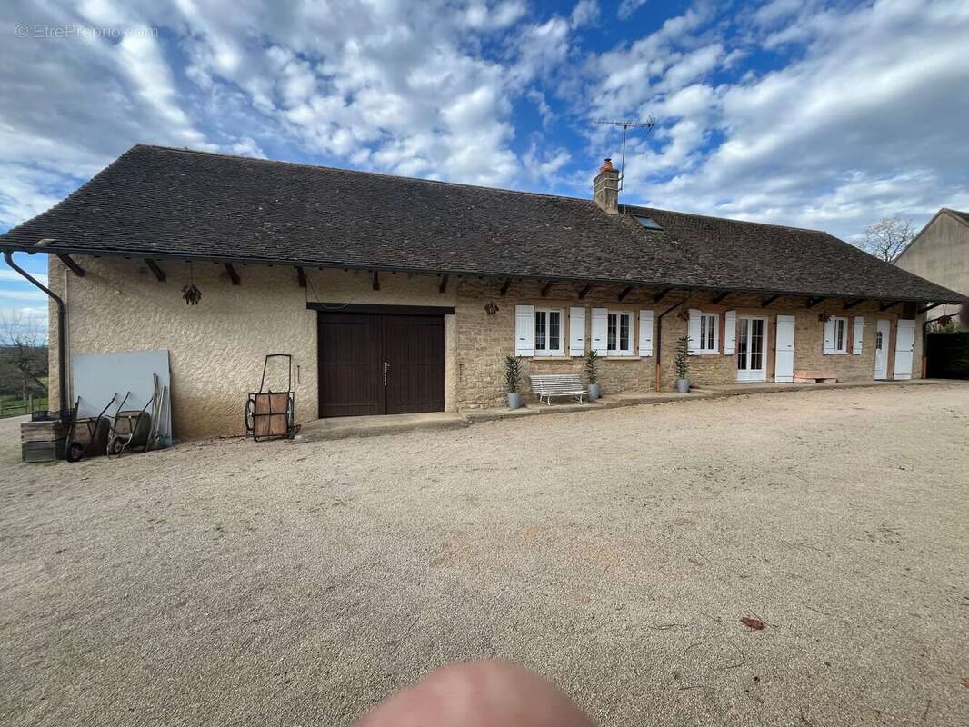 Maison à CUISERY
