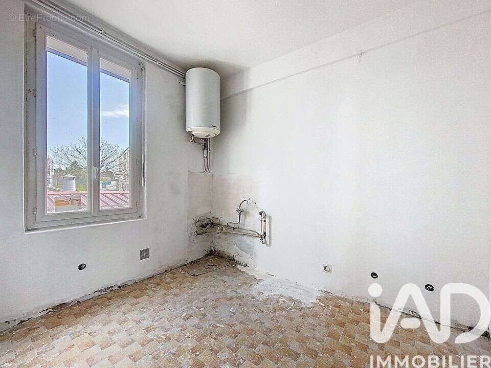 Photo 2 - Appartement à DECINES-CHARPIEU