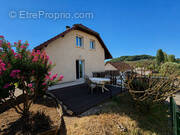 Maison à MONTMOROT