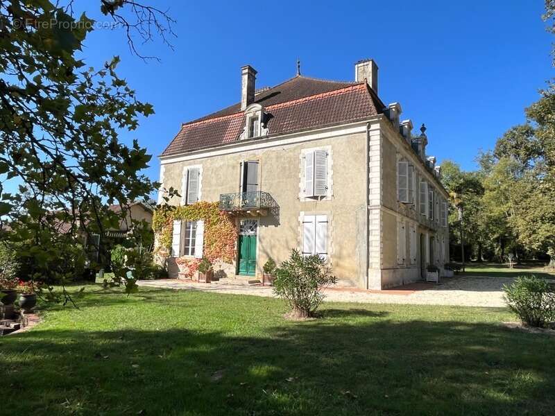 Maison à NOGARO