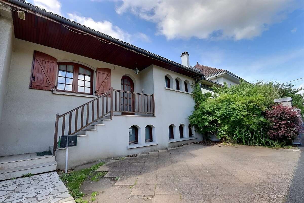Maison à CLERMONT-FERRAND