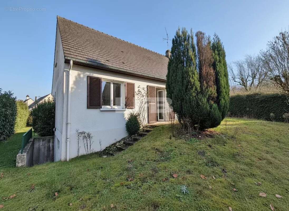 Maison à ORRY-LA-VILLE