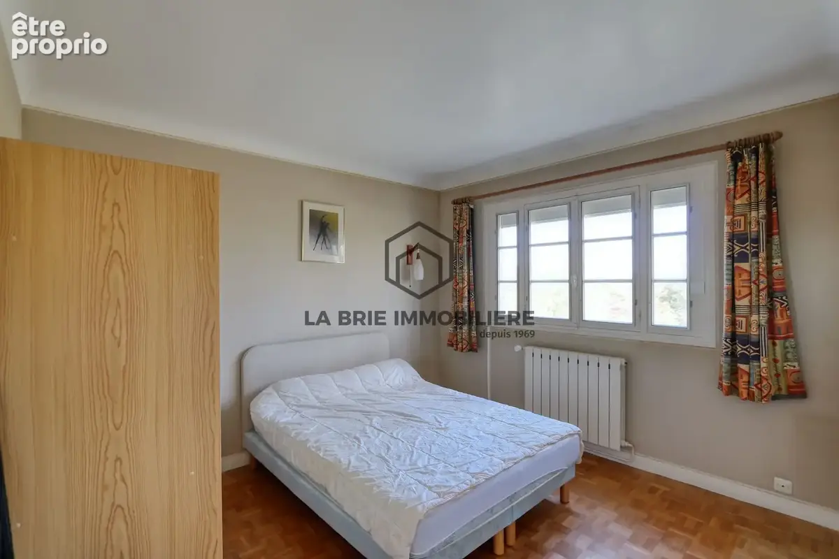 Maison 4 pièces 80 m² à vendre à Varennes-Jarcy (91480) - photo 9