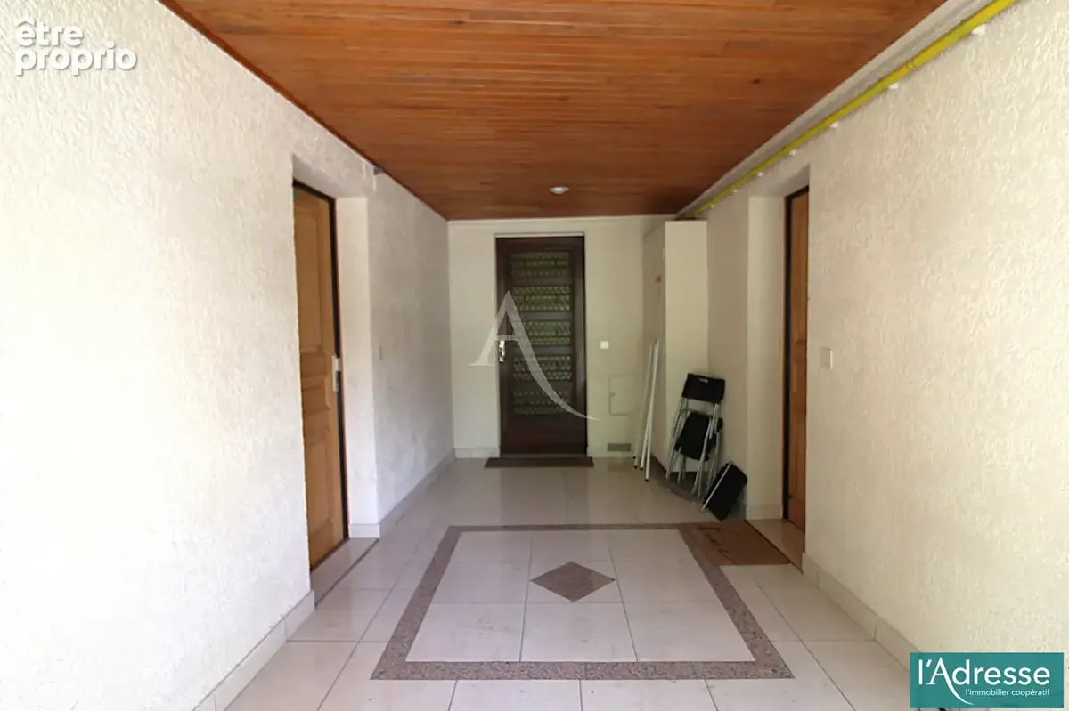 Immeuble de rapport vendu libre - 6 logements - Secteur Parc et Château à Morsang-sur-Orge - photo 7