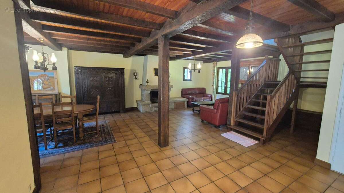 Maison à PLOURIN-LES-MORLAIX