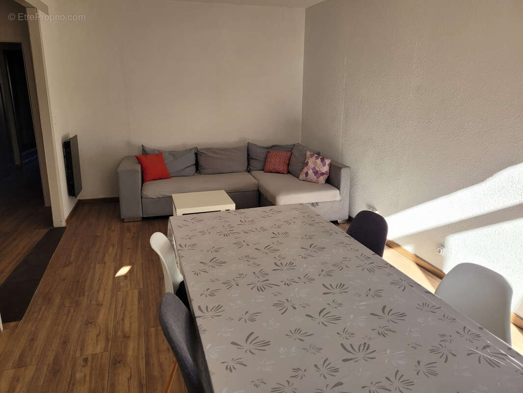 Appartement à BEDARIEUX