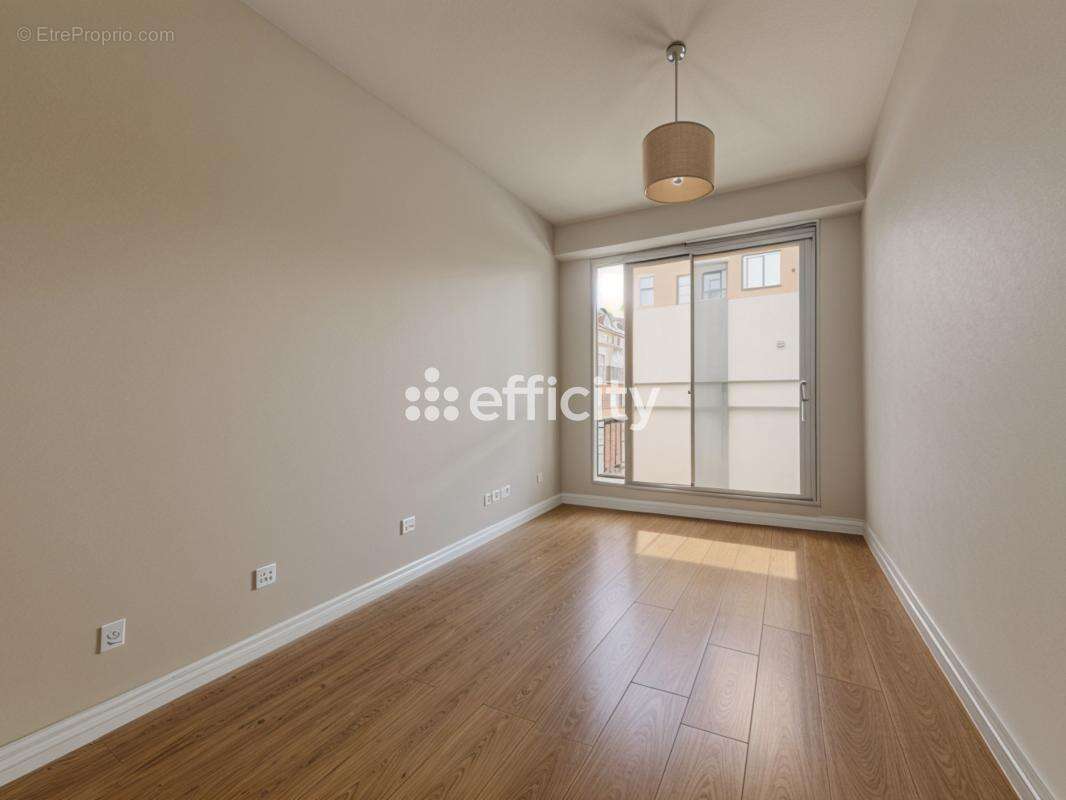 Appartement à RUEIL-MALMAISON