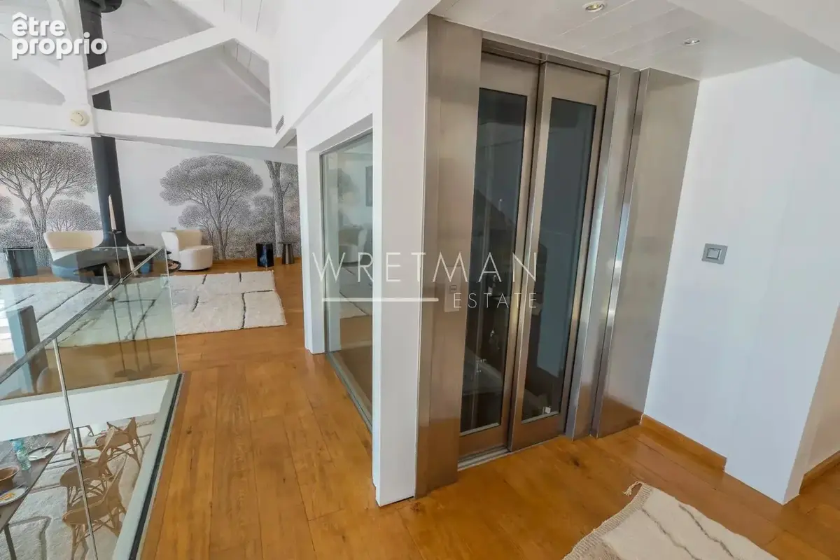 Vente par enchère privée : Domaine d'exception en bord de mer avec garage à bateau - photo 10