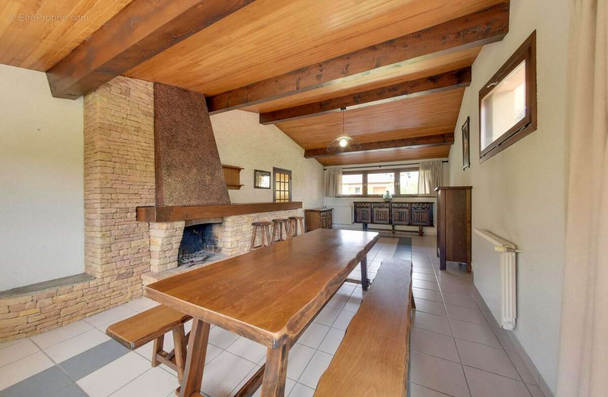 Maison à SAINT-EGREVE