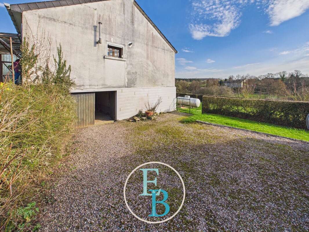 Maison à BRETTEVILLE-SUR-LAIZE