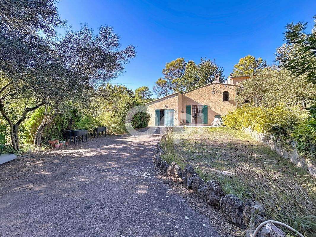 Maison à LORGUES