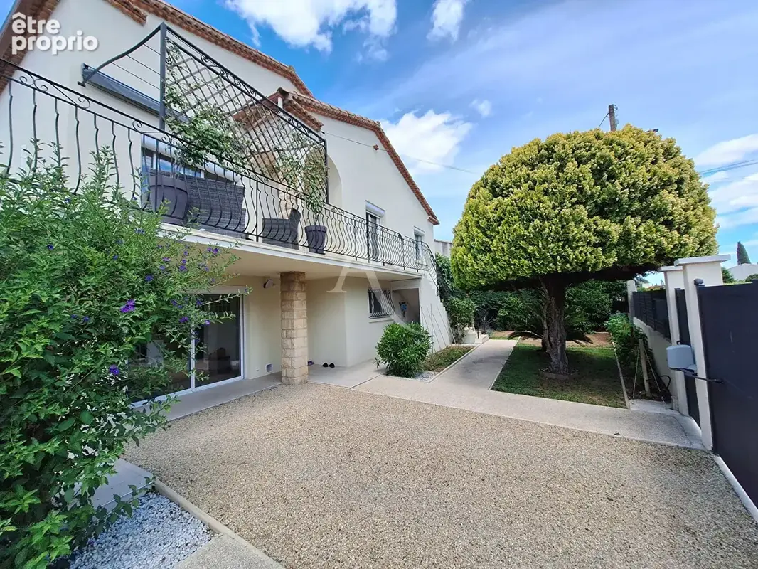 A VENDRE - Maison familiale type 6 - 150m² - MARGUERITTES - photo 2