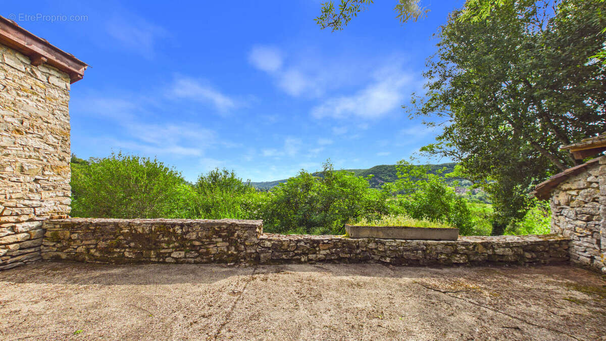 Maison Larroque-toirac 5 pièce(s) 185 m2 - photo 16