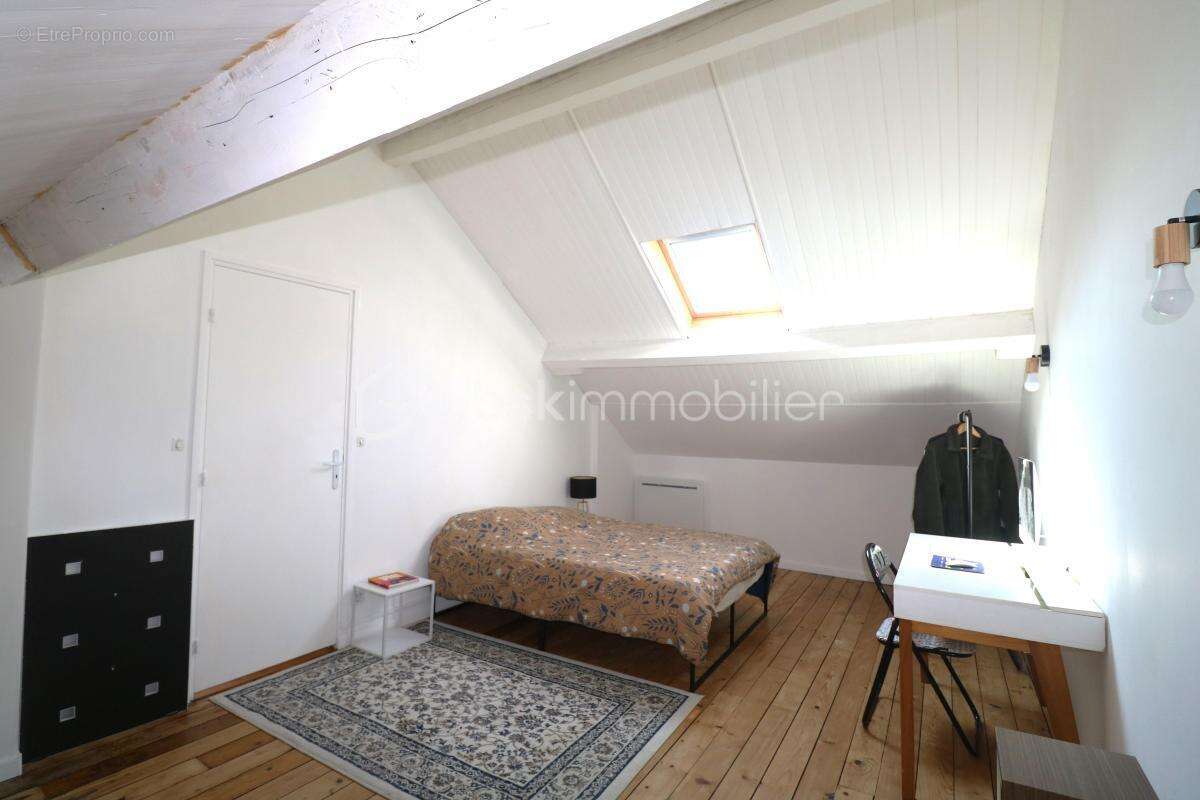 Maison à LONGUEVILLE