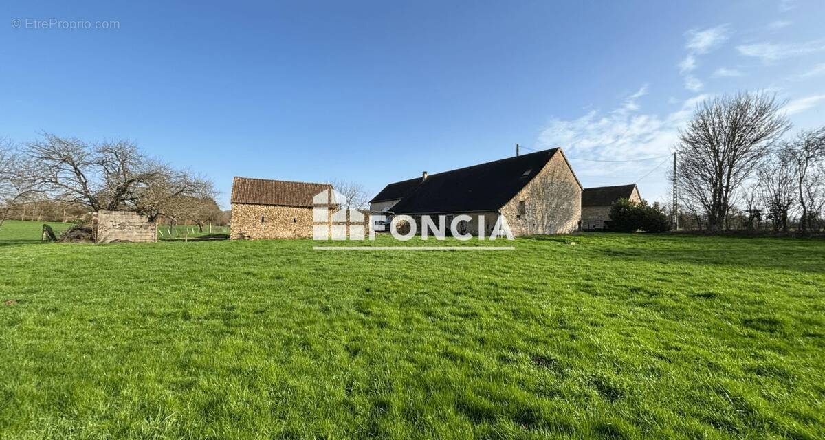Maison à LONGNES