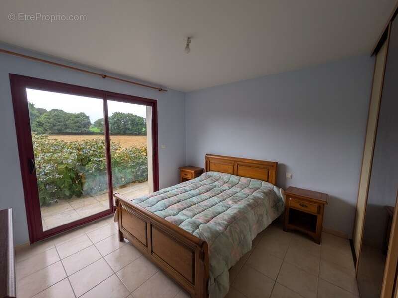 Plouay en campagne belle maison de 6 pièces  150m² environ habitable sur parcelle de 2938m² - photo 13