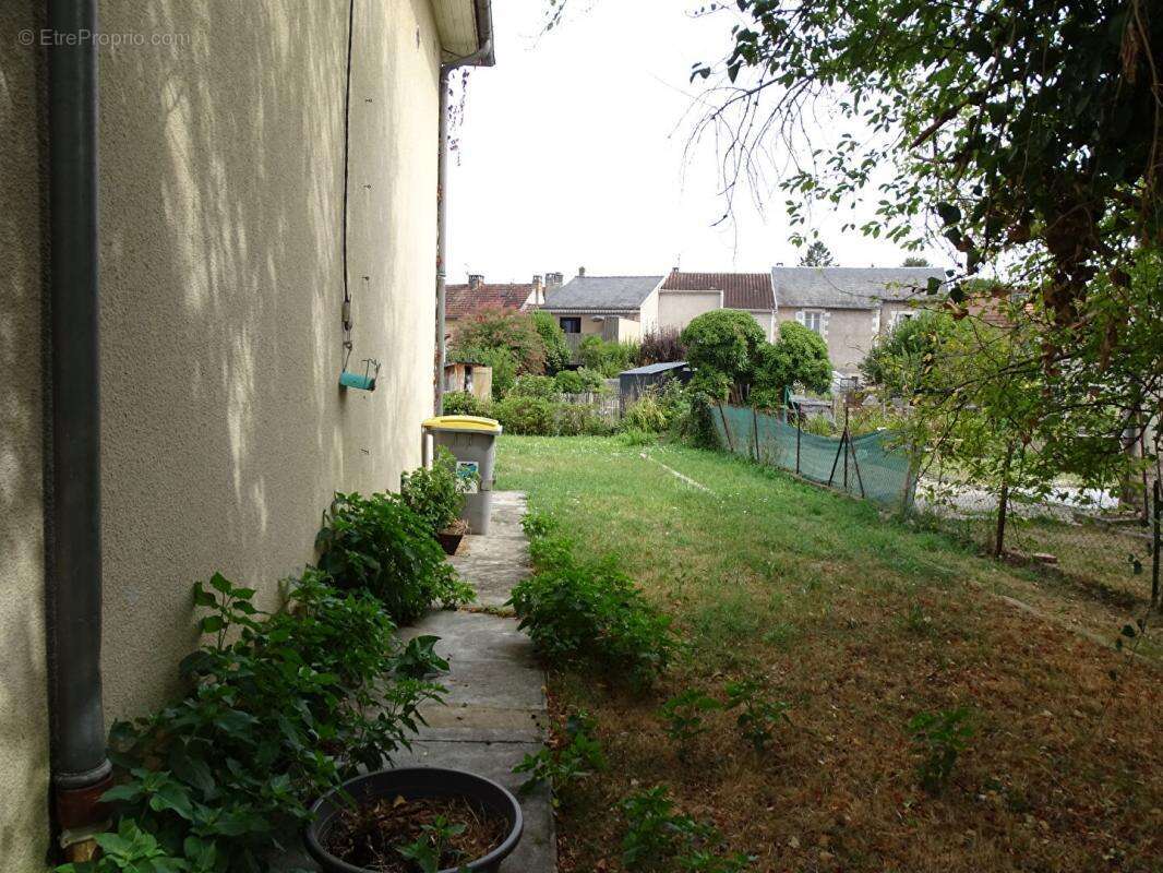 Maison à MONTIGNAC