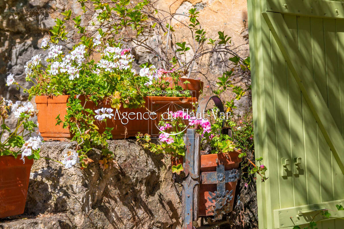 Maison à FAYENCE