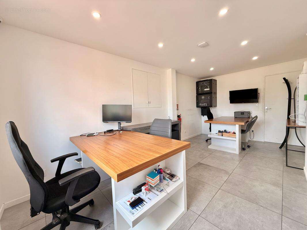 Maison familiale 7 chambres – Dépendance de 33 m² – Jardin clos - photo 12