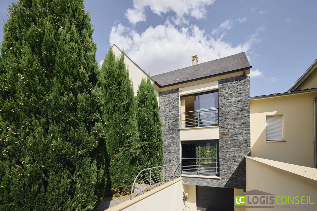 Maison à BOURG-LA-REINE