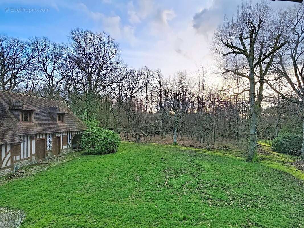 Maison à PONT-L'EVEQUE