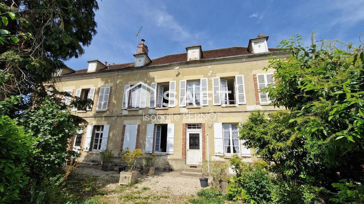 Photo 1 - Maison à SAINT-FLORENTIN