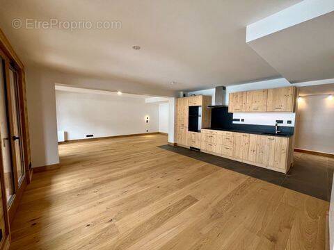 Appartement à SAINT-MARTIN-DE-BELLEVILLE