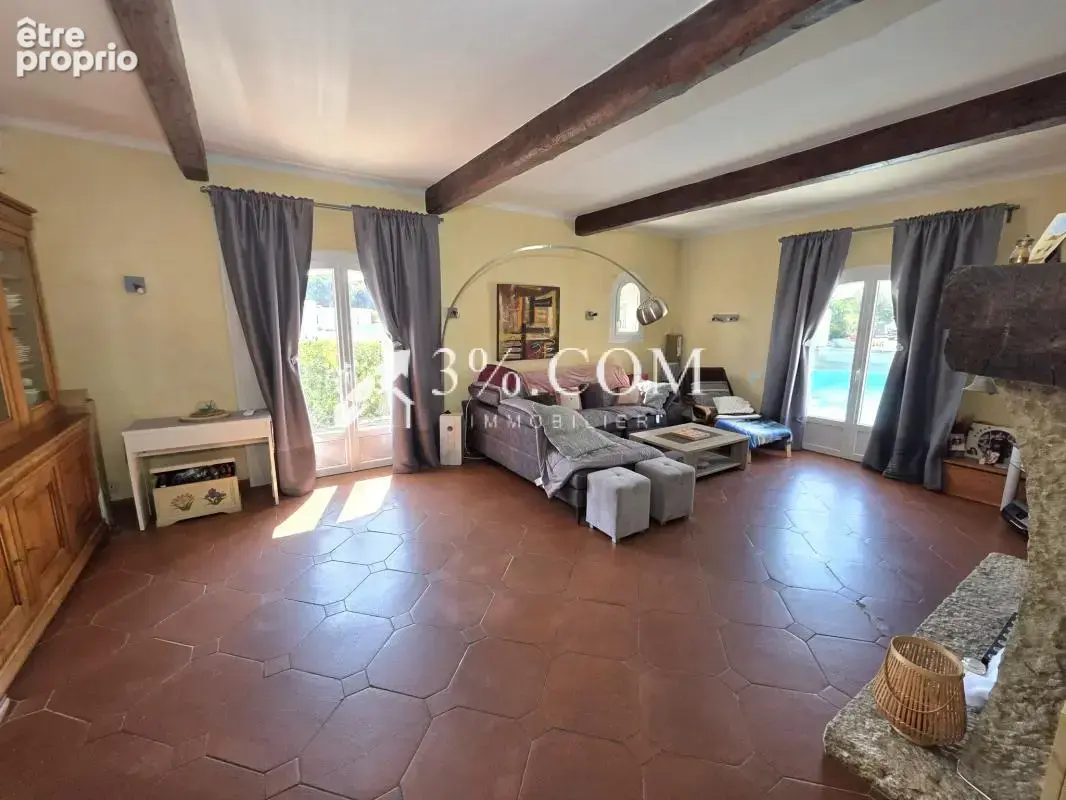 Villa sur grand terrain à la Tour de Mare - photo 7