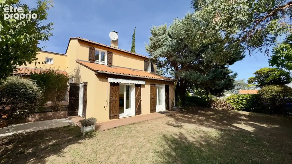 Photo Maison à Saint-Genis-Laval au prix de 595 000€