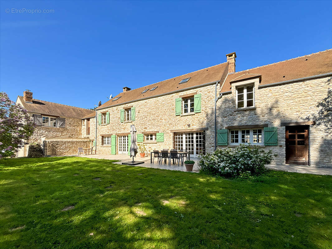Maison à FAVRIEUX