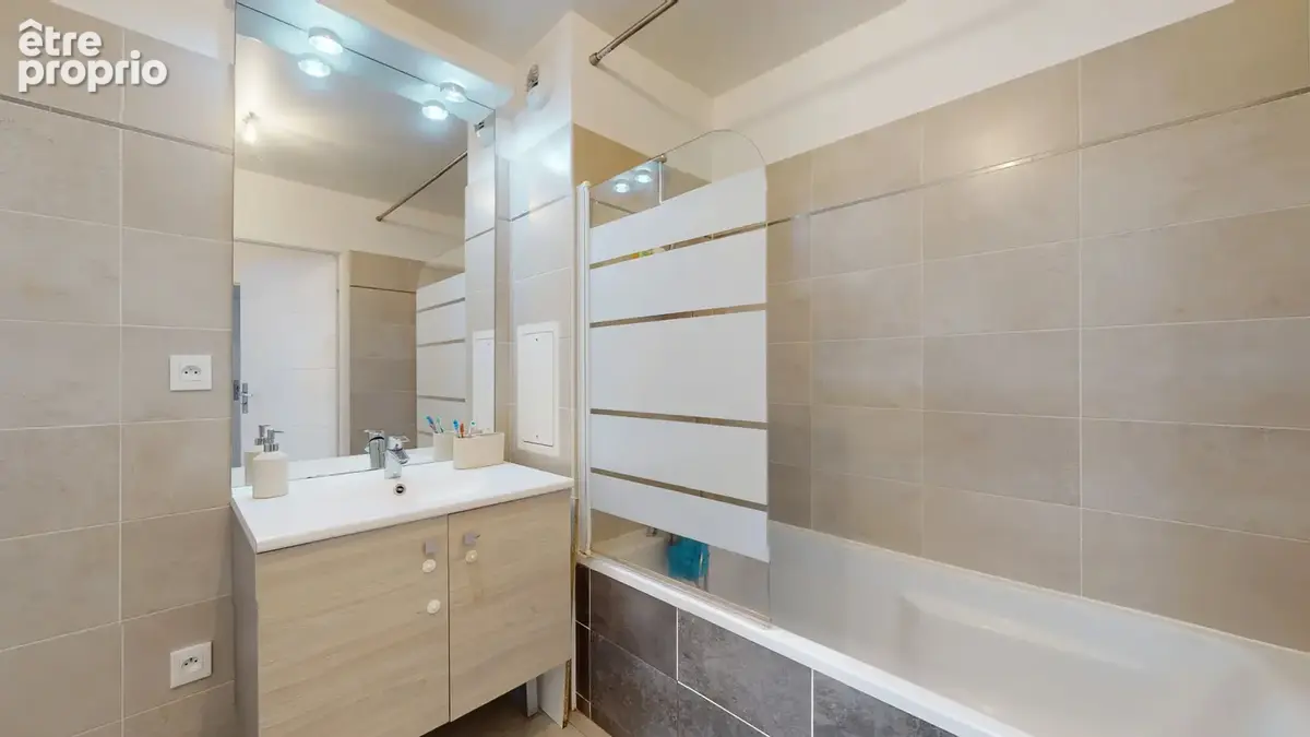 Appartement 3 pièces 58 m² à vendre à Villemomble (93250) - photo 10