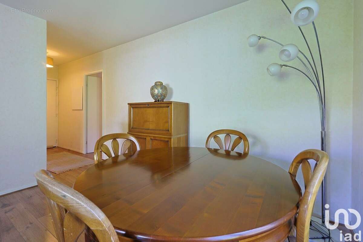 Photo 6 - Appartement à MAGNY-LE-HONGRE