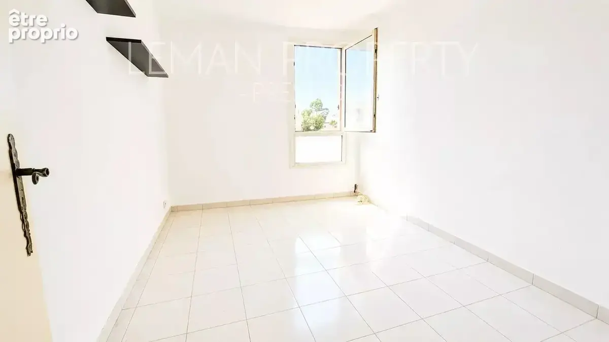 Appartement T4/5 avec CAVE et Place de parking privative - photo 6