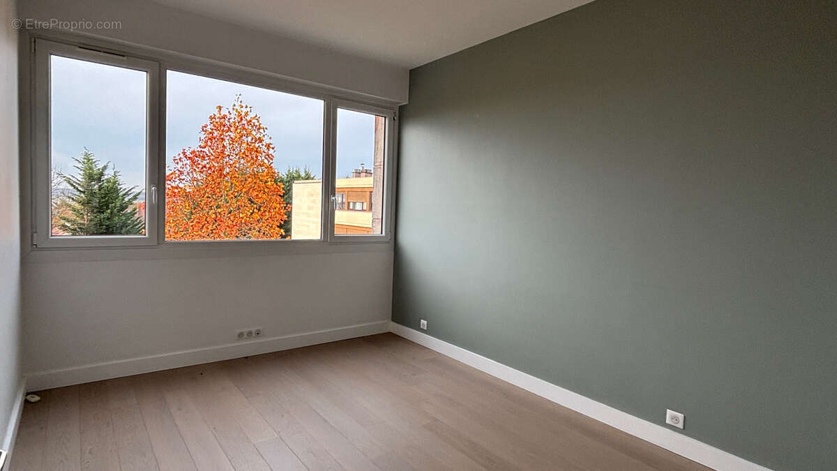 Résidence la Gaillarderie - Appartement 5 pièces dernier étage - photo 14