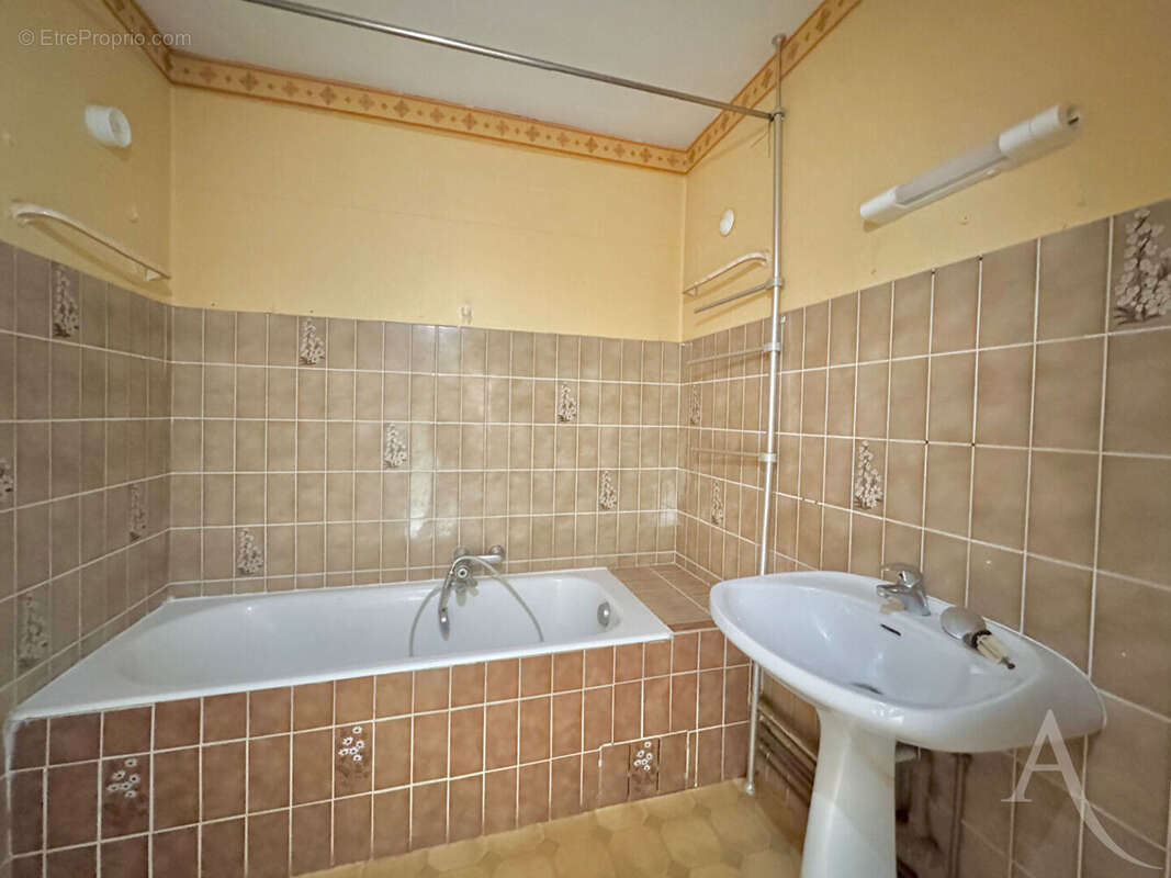 Appartement à FAMECK