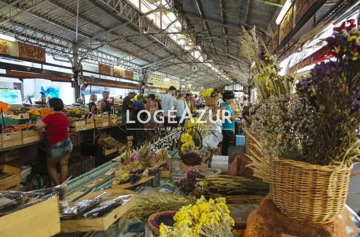 Commerce à ANTIBES