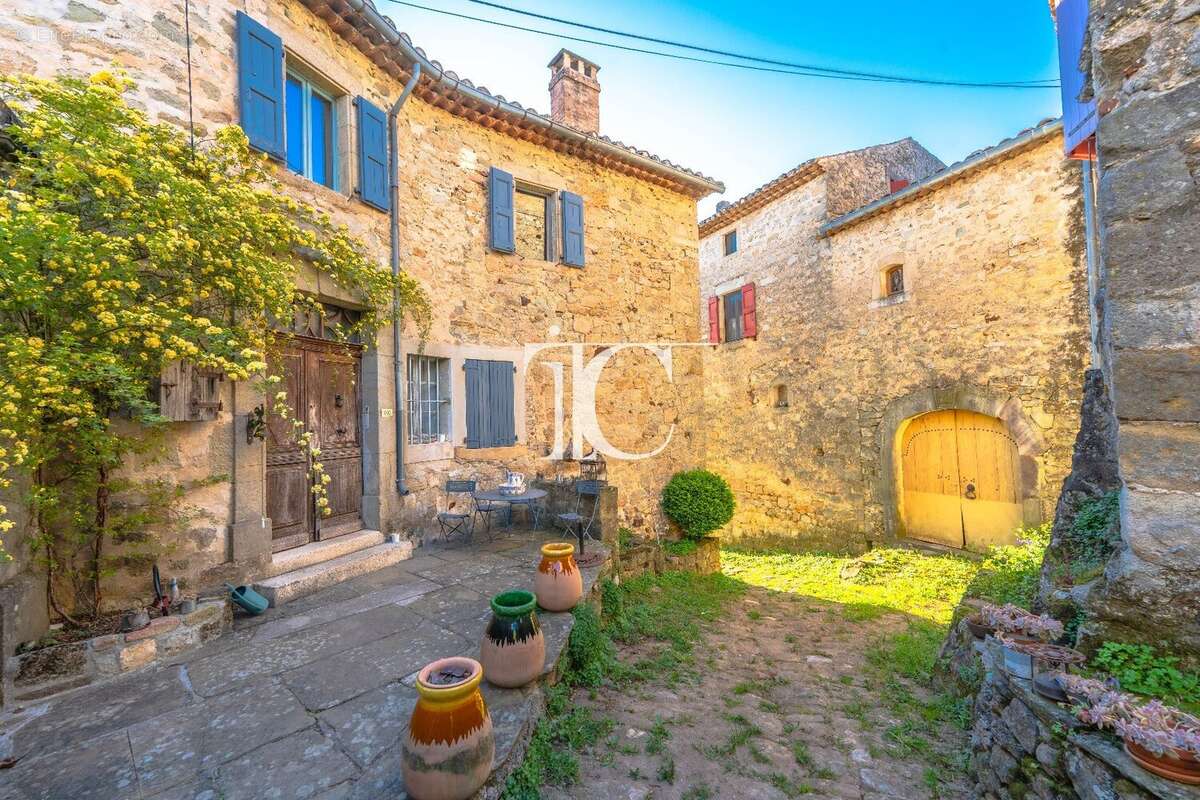 Maison à LES VANS