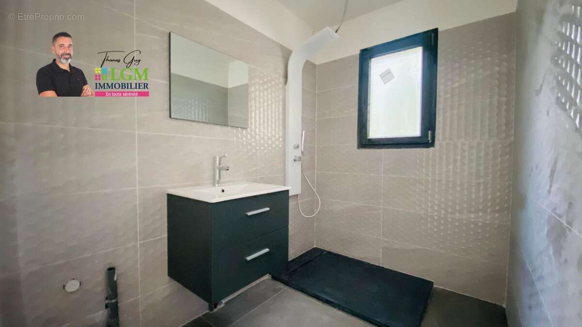 Maison à SAINT-MARTIN-DE-VALGALGUES