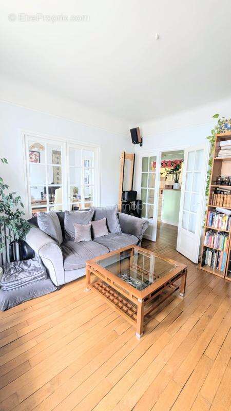 Appartement à BOIS-COLOMBES