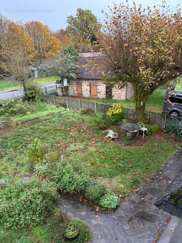 Maison à LA ROCHE-L&#039;ABEILLE