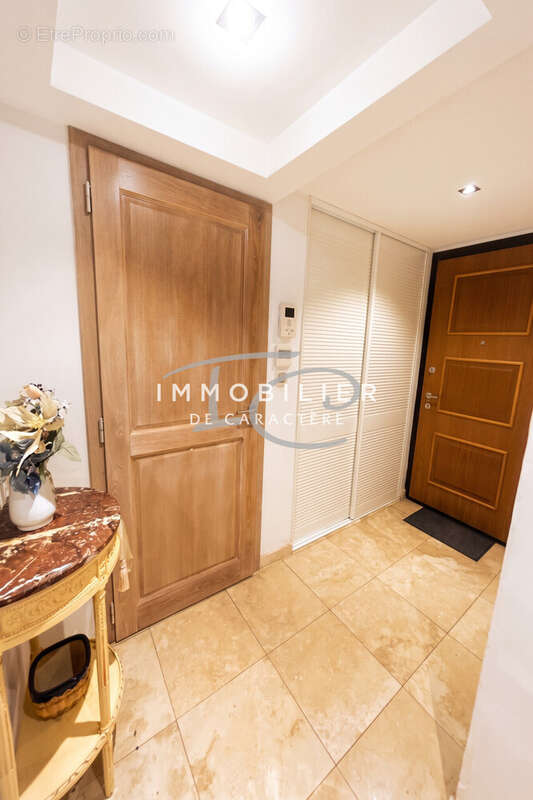Appartement 63 m² à Cavalaire-Sur-Mer  - photo 9