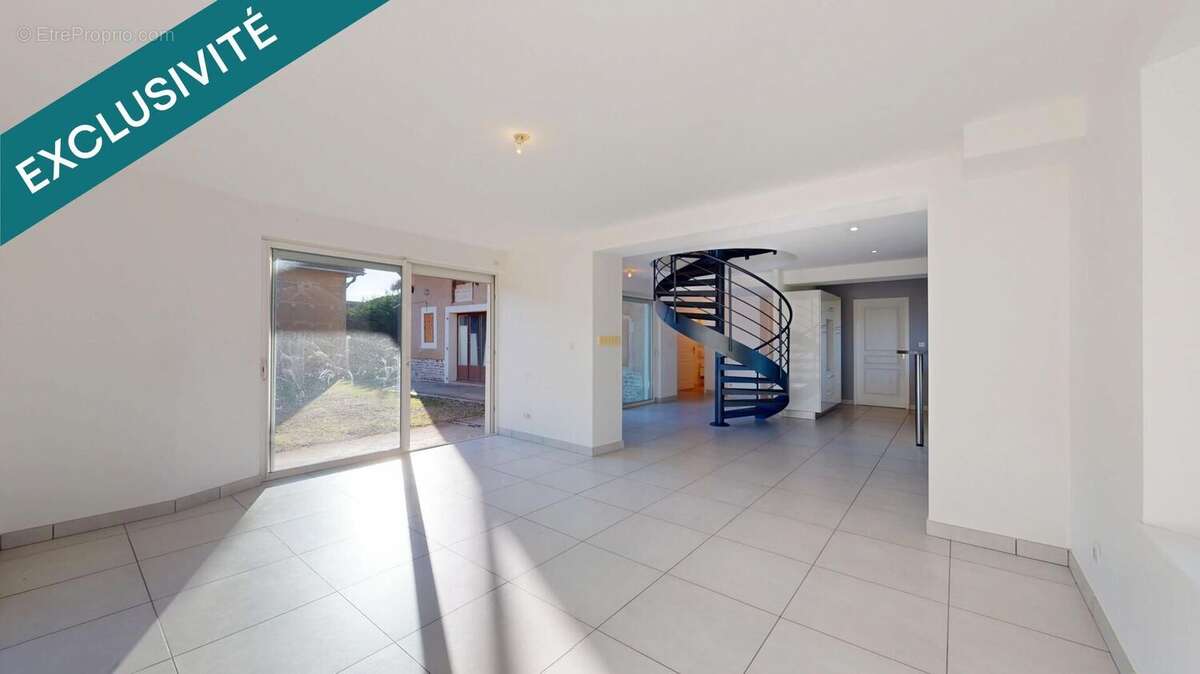 Photo 4 - Maison à GRIEGES