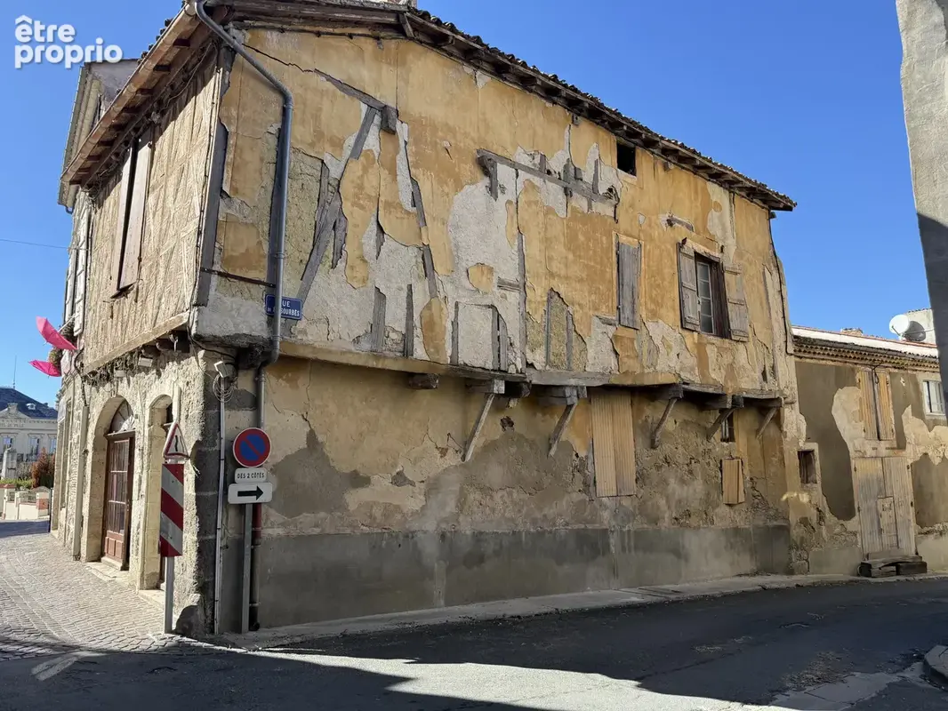À VENDRE   Immeuble en centre-ville de Mézin avec potentiel d’aménagement - photo 4