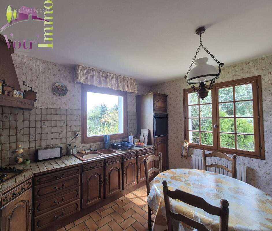 Maison à LOGONNA-DAOULAS