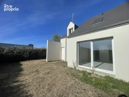 Pavillon sur terrain arboré de 70m² idéalement situé à proximité de la Tangentielle et des commodités - photo 7