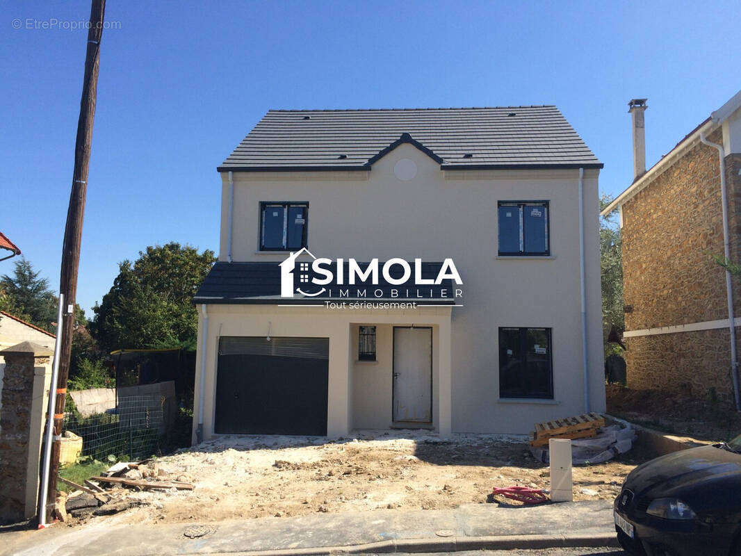 Terrain à VOULANGIS