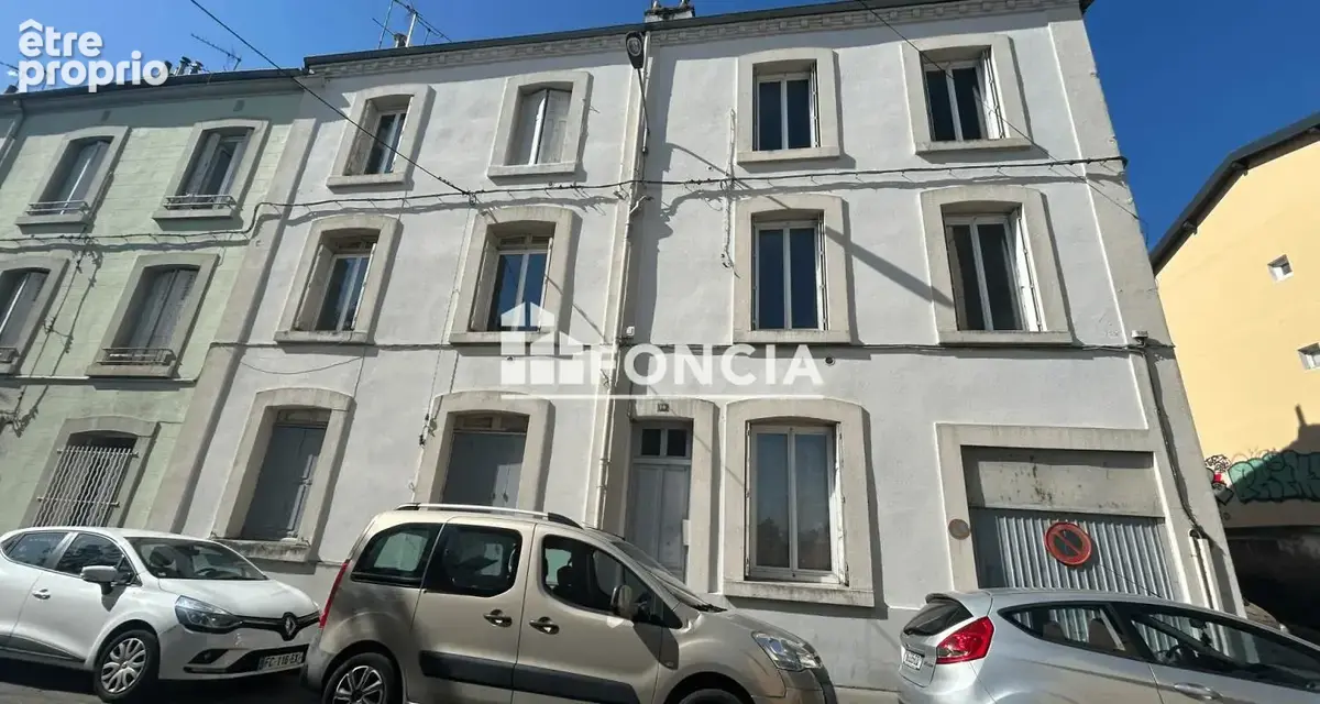 Appartement 1 pièce 342 m² · à Saint-Etienne · 342 m² · 349 000 €