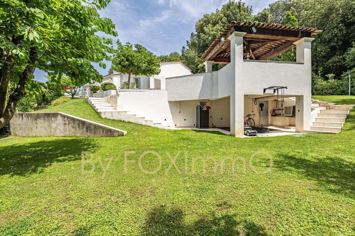 Maison à LA COLLE-SUR-LOUP