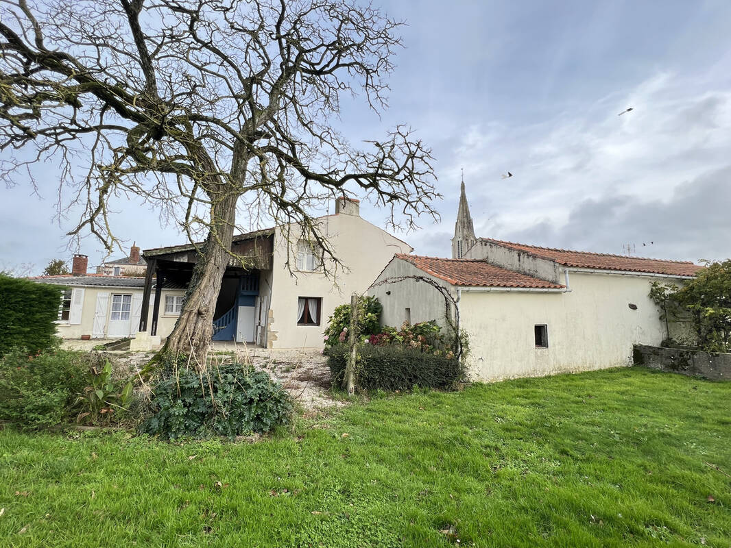 Maison à GROSBREUIL