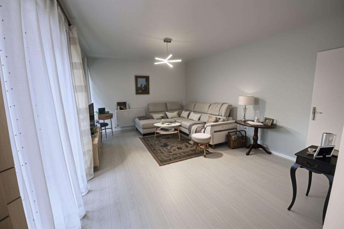 Appartement à TORCY